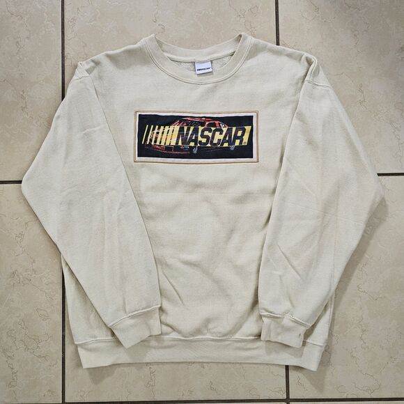 NASCAR Sweatshirt Daytona 500 Racing Men's Large Embroidered Pullover Back Hit - Picture 3 of 7